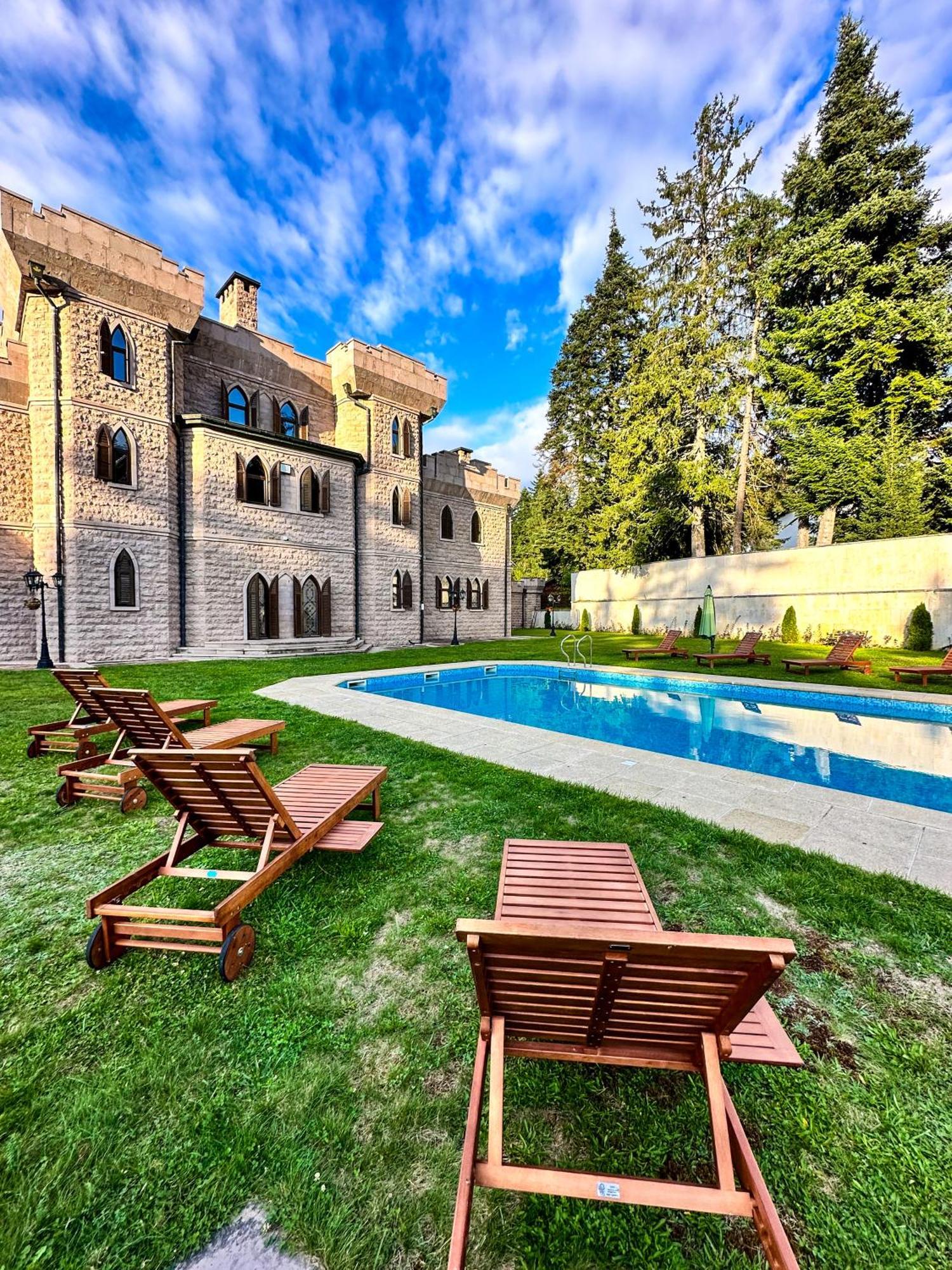 The Castle - Your Unique Way Of Retreat Боровец Екстериор снимка