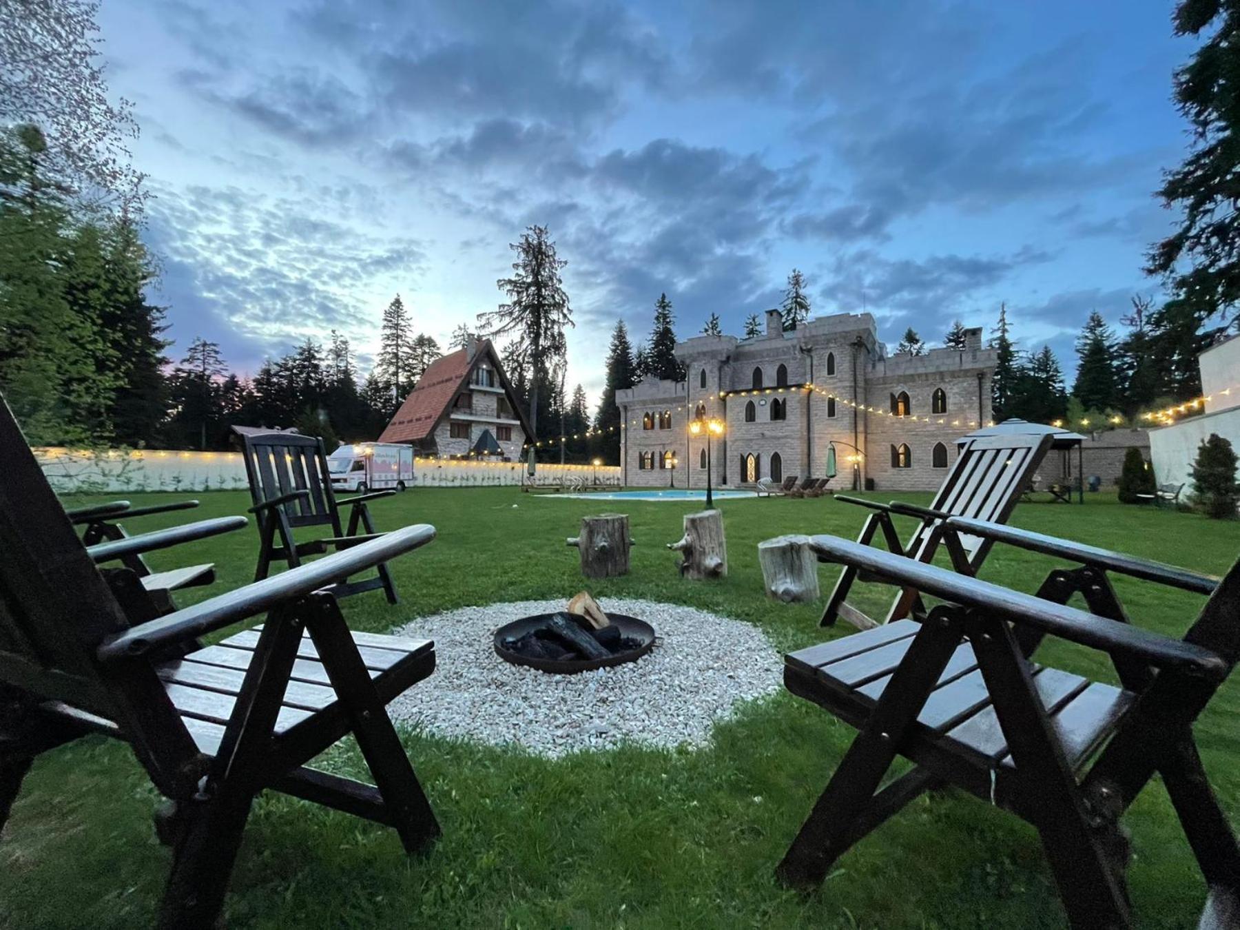 The Castle - Your Unique Way Of Retreat Боровец Екстериор снимка